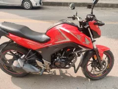 CB Hornet 160R